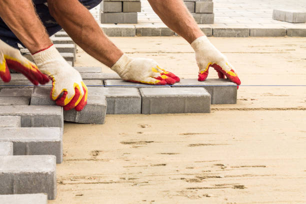 Best Driveway Paving Contractor  in Newburg, WI
